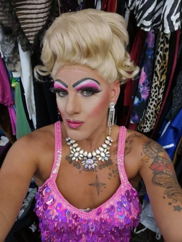 Amandah Hardon - Drag Queen Act in Exeter, South West | Entertainers ...